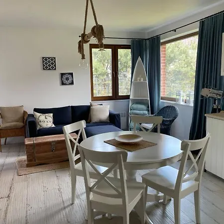 Apartament Lebska Ostoja דירה
